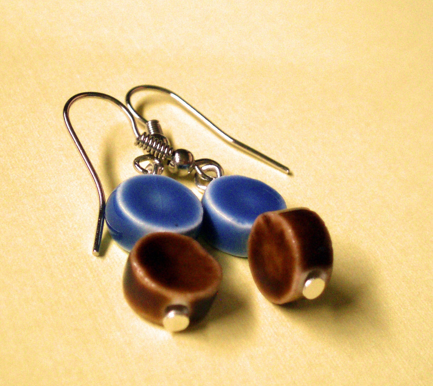 Washougal - beaded earrings