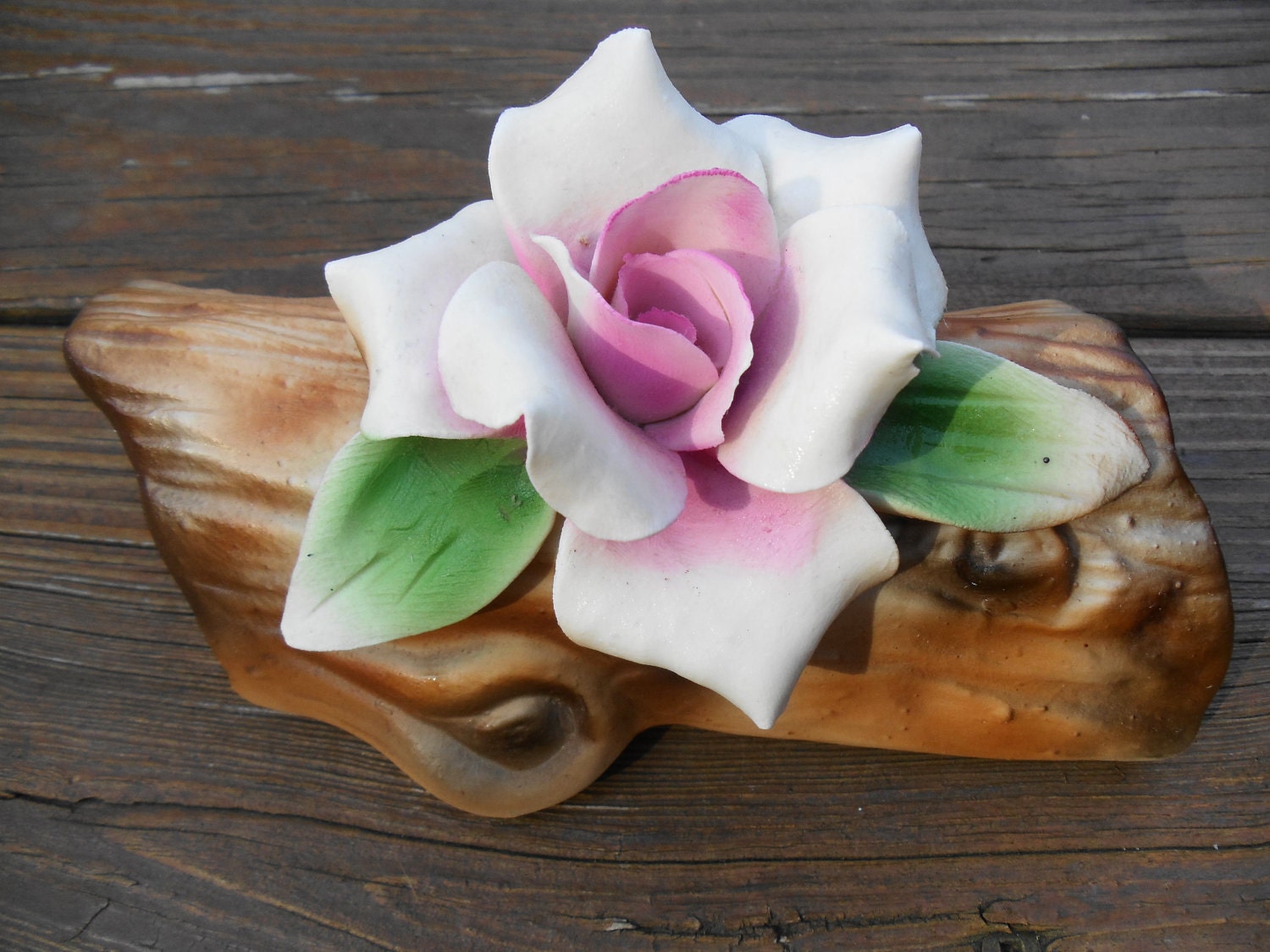 VINTAGE Nuova Capodimonte Italian Porcelain Rose