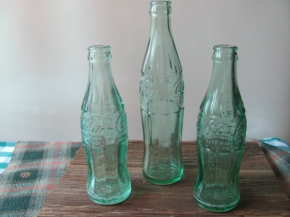 dating old coca cola bottles In dating skirted coke bottles, what would the date be on this 6oz size i have read several articles concerning coke bottle dating and am a little confused as to year versus cavity number and mold number. dating old coca cola bottles In dating skirted coke bottles, what would the date be on this 6oz size i have read several articles concerning coke bottle dating and am a little confused as to year versus cavity number and mold number.