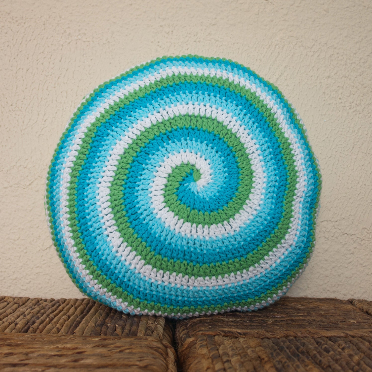 Instant Download -PDF CROCHET PATTERN - Spiral Cushion / Pillow  - Permission to Sell Finished Items