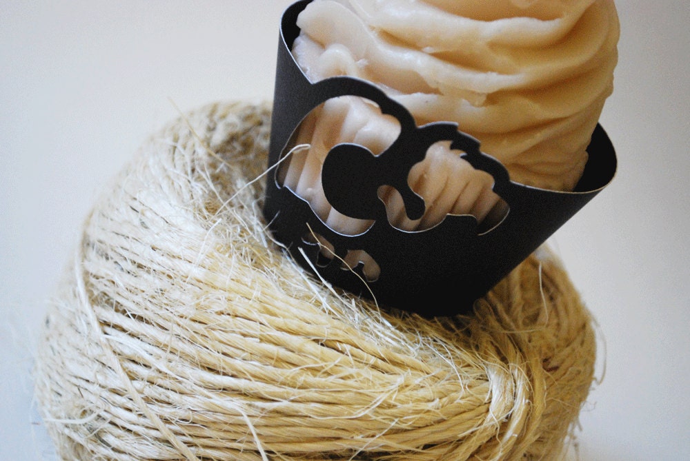 Vulture Cupcake Wrappers In Your Choice of Color Qty 12 By Your Little Cupcake
