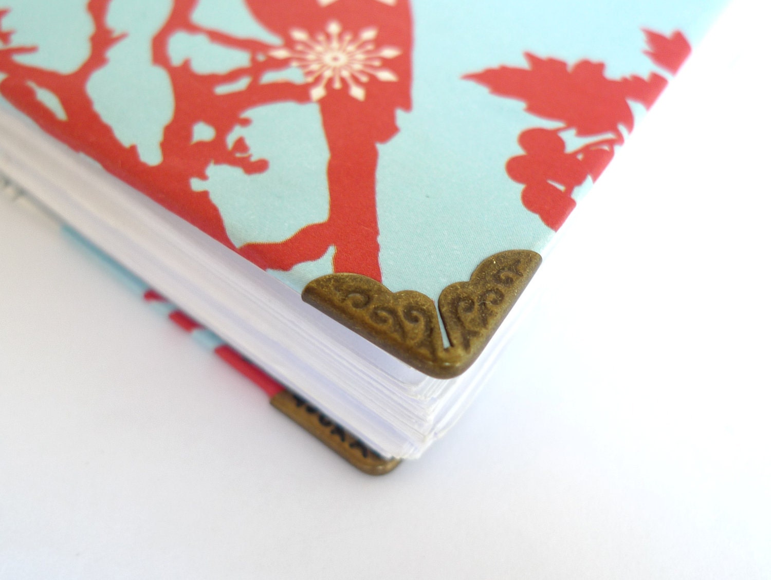 20 Vintage Antique Bronze Metal Book Corners - Bookbinding - Scrapbooking - Photo Album - Diary - Journal