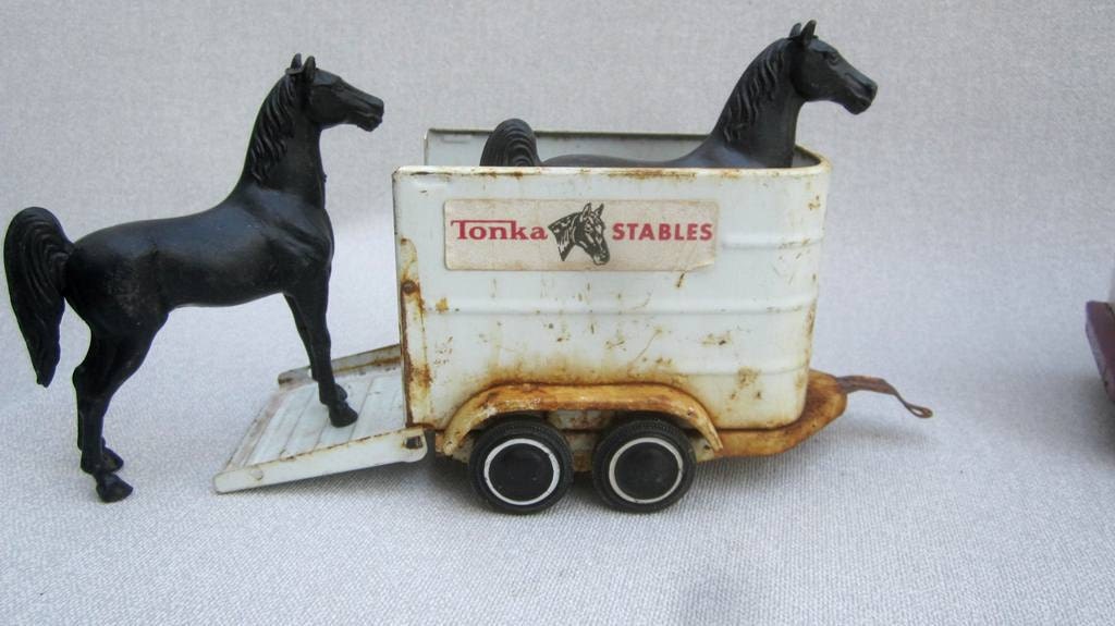 Purple Tonka Jeep Camper and Tonka Stables Horse Trailer With Black Horses