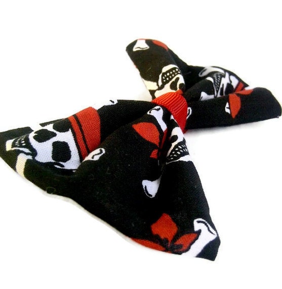 Pirate Skull and Crossbones Punk/Rockabilly Hair Bow