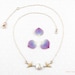 Pearl necklace gold "Birdy McBride" bird charm