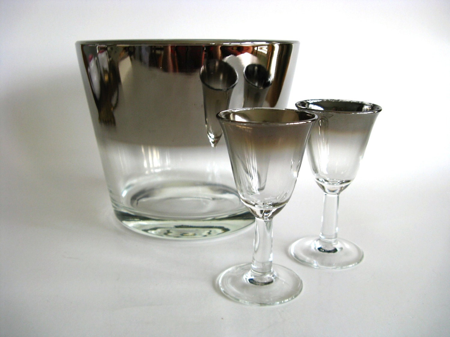 Silver Rimmed Glasses Dorothy Thorpe Era Ice Bucket Ombre Mid Century Modern Retro Mod 3pc Set French New Year's Eve Glassware