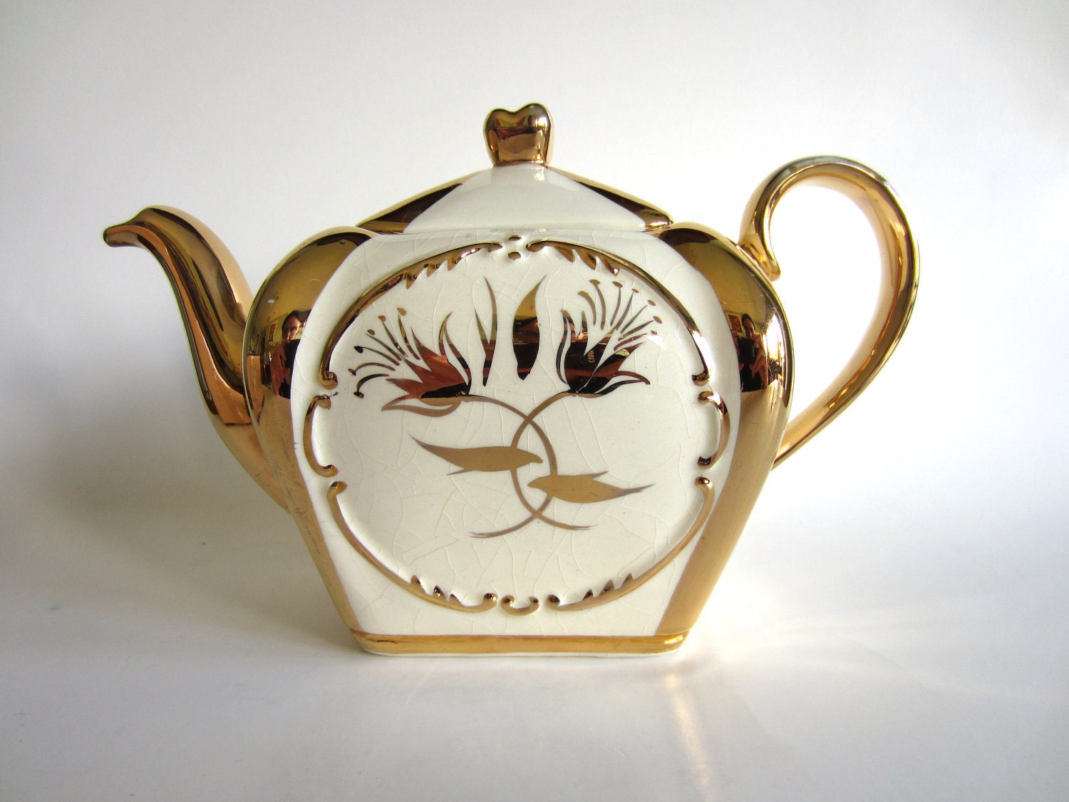 Vintage Teapot Sudlow's Burslem "Maple" 01426 V Cream Gold Gilt Art Deco Rare Shabby Tea Pot
