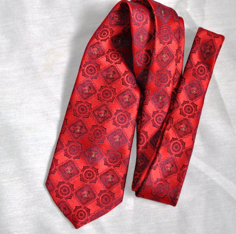 Mens Wide Tie Vintage Satin Christmas Red & Black Textured Wide Necktie from Wembley Under 20 Dollars Gift for Men - ArmorOfModernMen