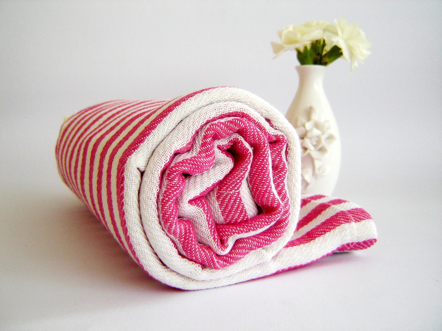 High quality Turkish Towel: Peshtemal, Bath, Beach, Spa Towel, Pink