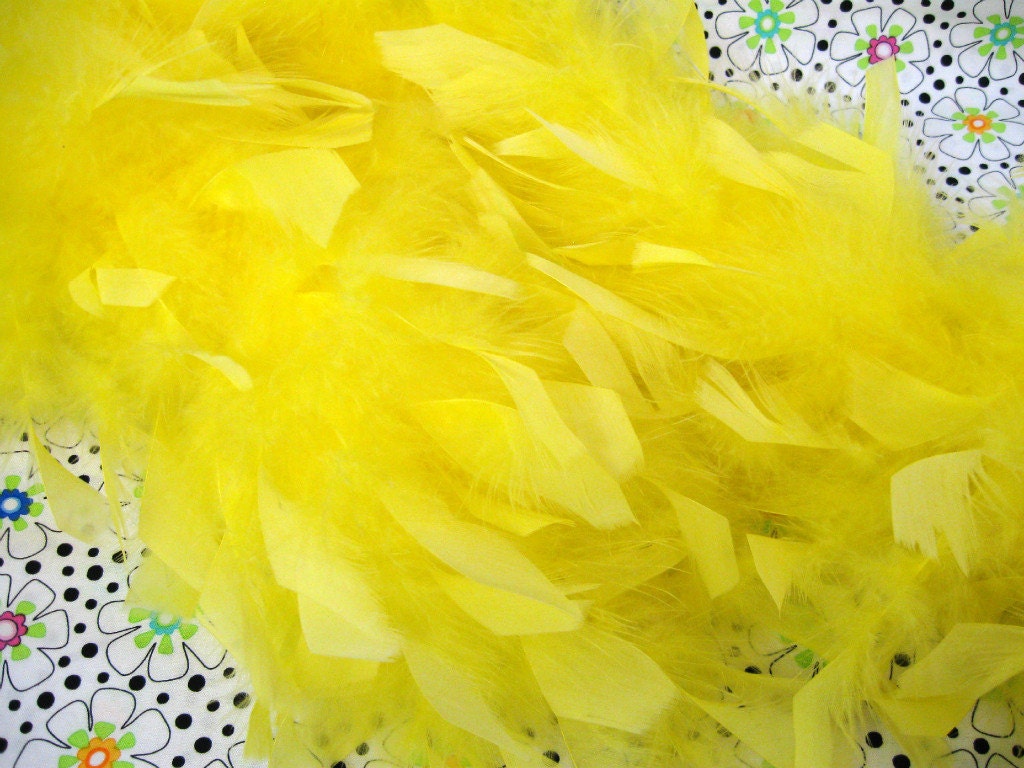 60 Gram Chandelle Boa 2 yards long - Color Yellow