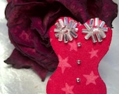 Burlesque Corset Brooch Pin Red with Stars