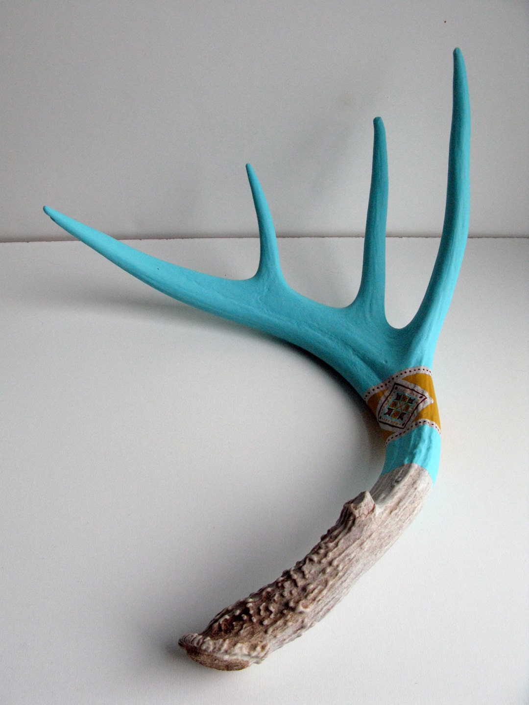 Blue, Yellow and Burgundy Pattern Deer Antler