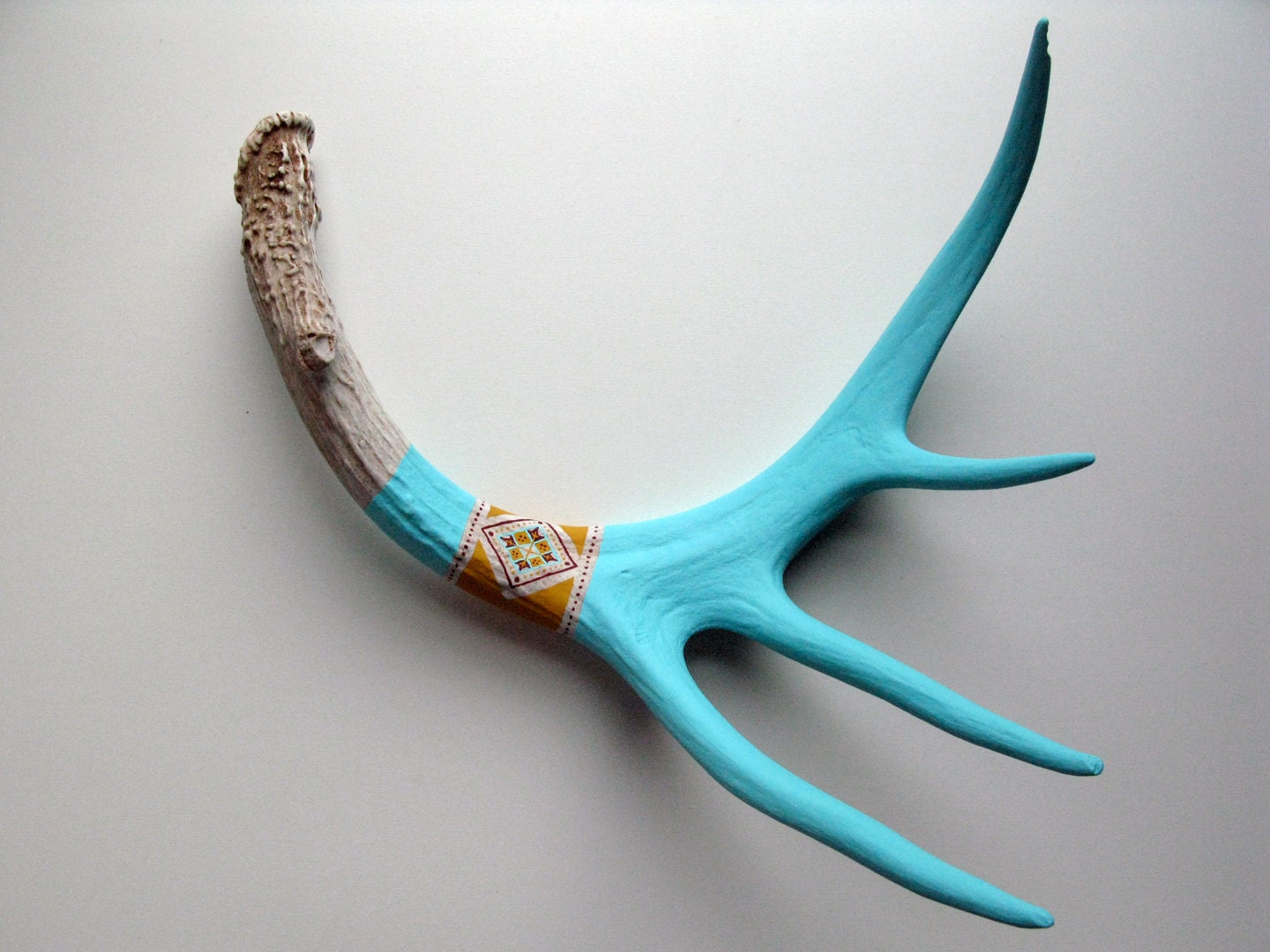 Blue, Yellow and Burgundy Pattern Deer Antler