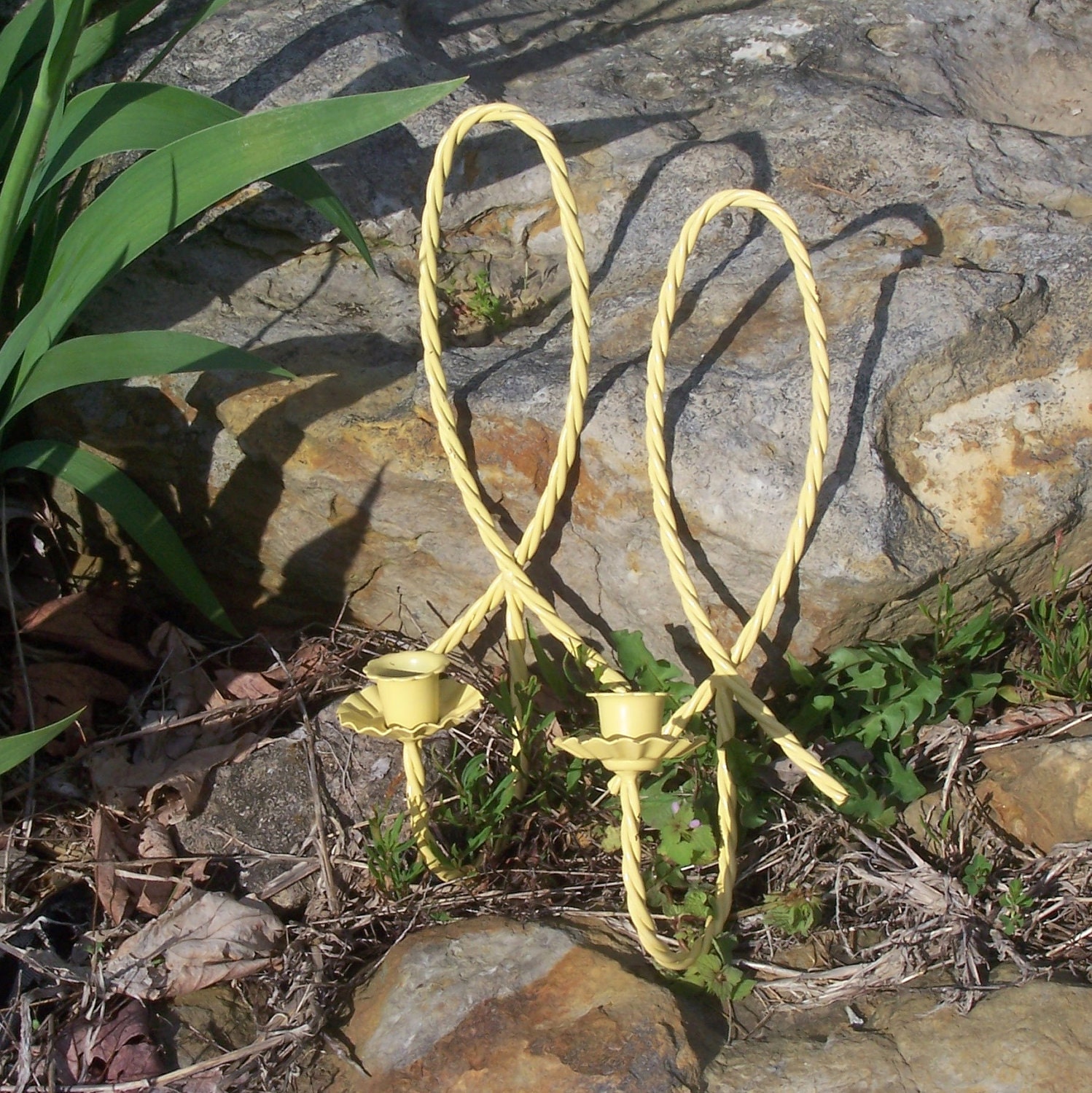 candleholders,sconces, warm yellow, shabby chic, beachy, french country, loveknots, braided wire, homco
