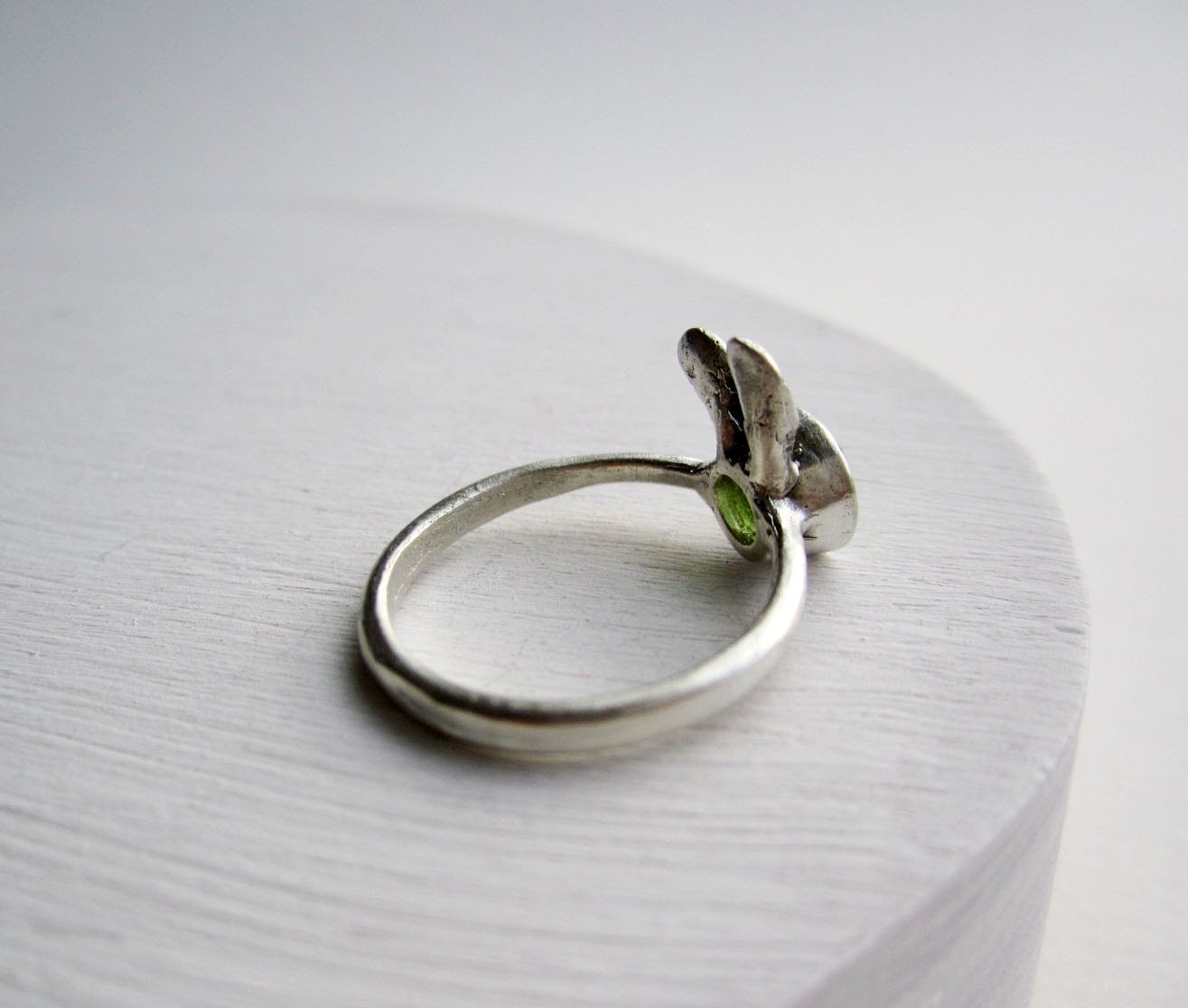 Green Bunny Peridot Sterling Silver Ring