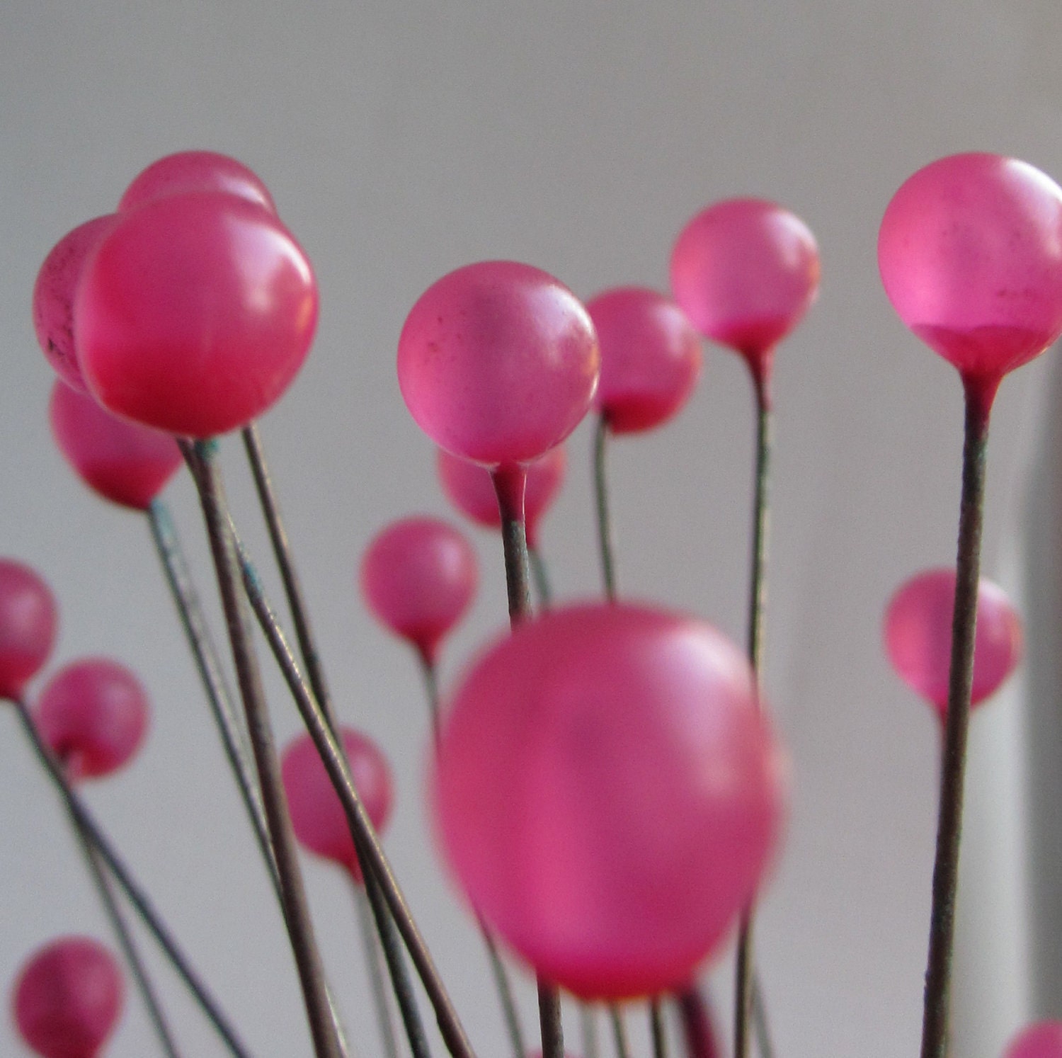 Vintage Bubble Gum Pink Headpins