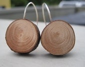 Woodland Evergreen Wooden Round Earrings with Natural Bark, Wood Grain Lumberjack Eco-Friendly Accessory