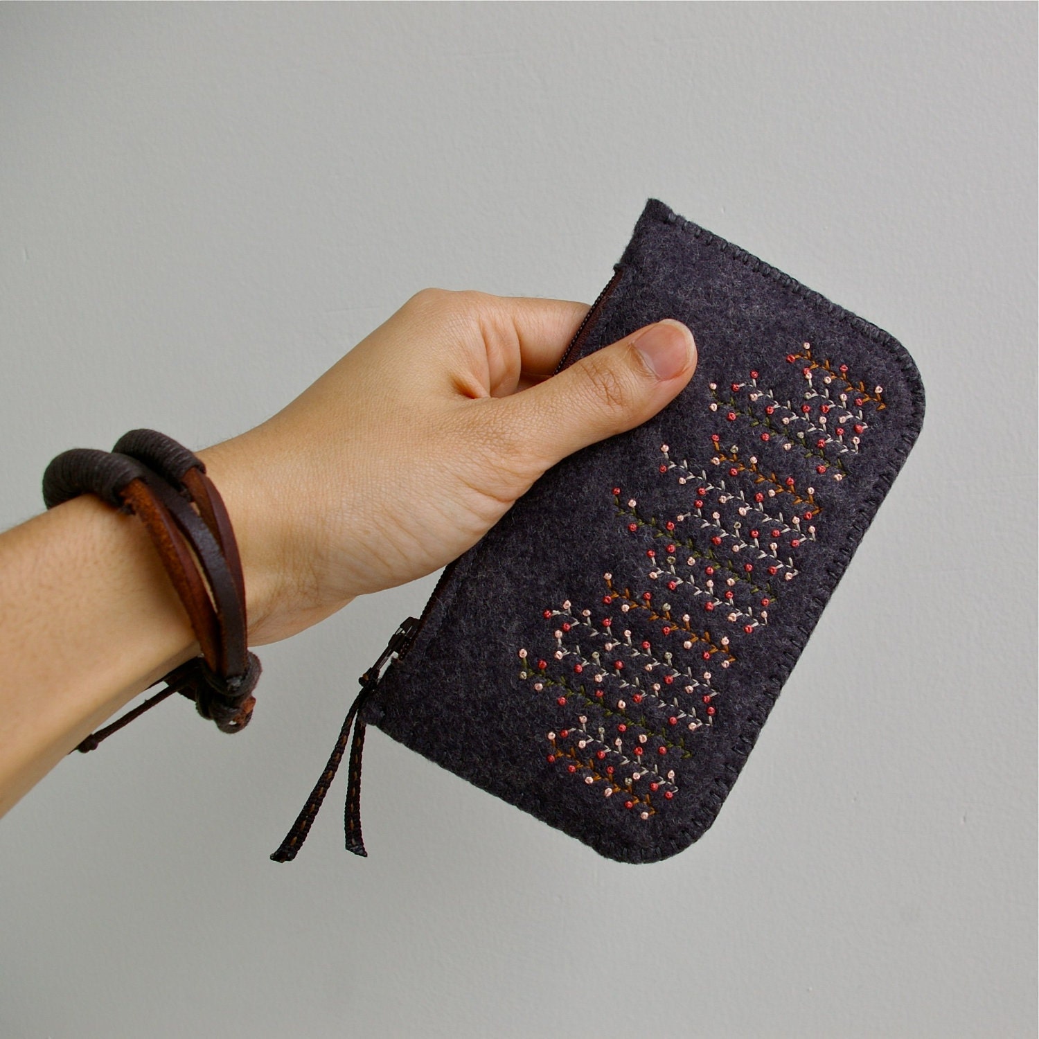 Felt Coin Purse // Hand Embroidered // Spring Garden // LoftFullOfGoodies