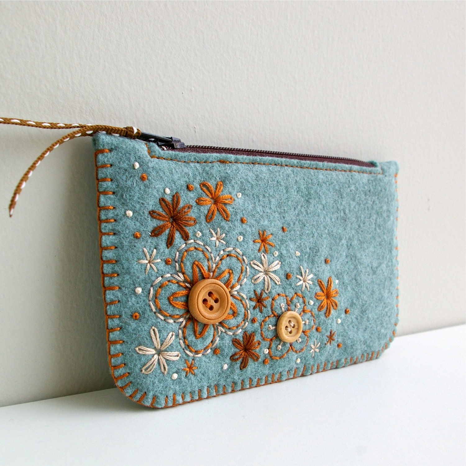 Felt Coin Purse // Hand Embroidered // Sweet Blossoms // LoftFullOfGoodies