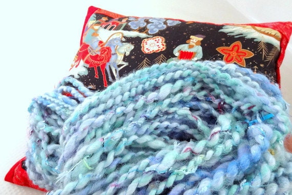 ROMANCE Handspun Thick and Chunky Art Yarn by LadyPainswick
