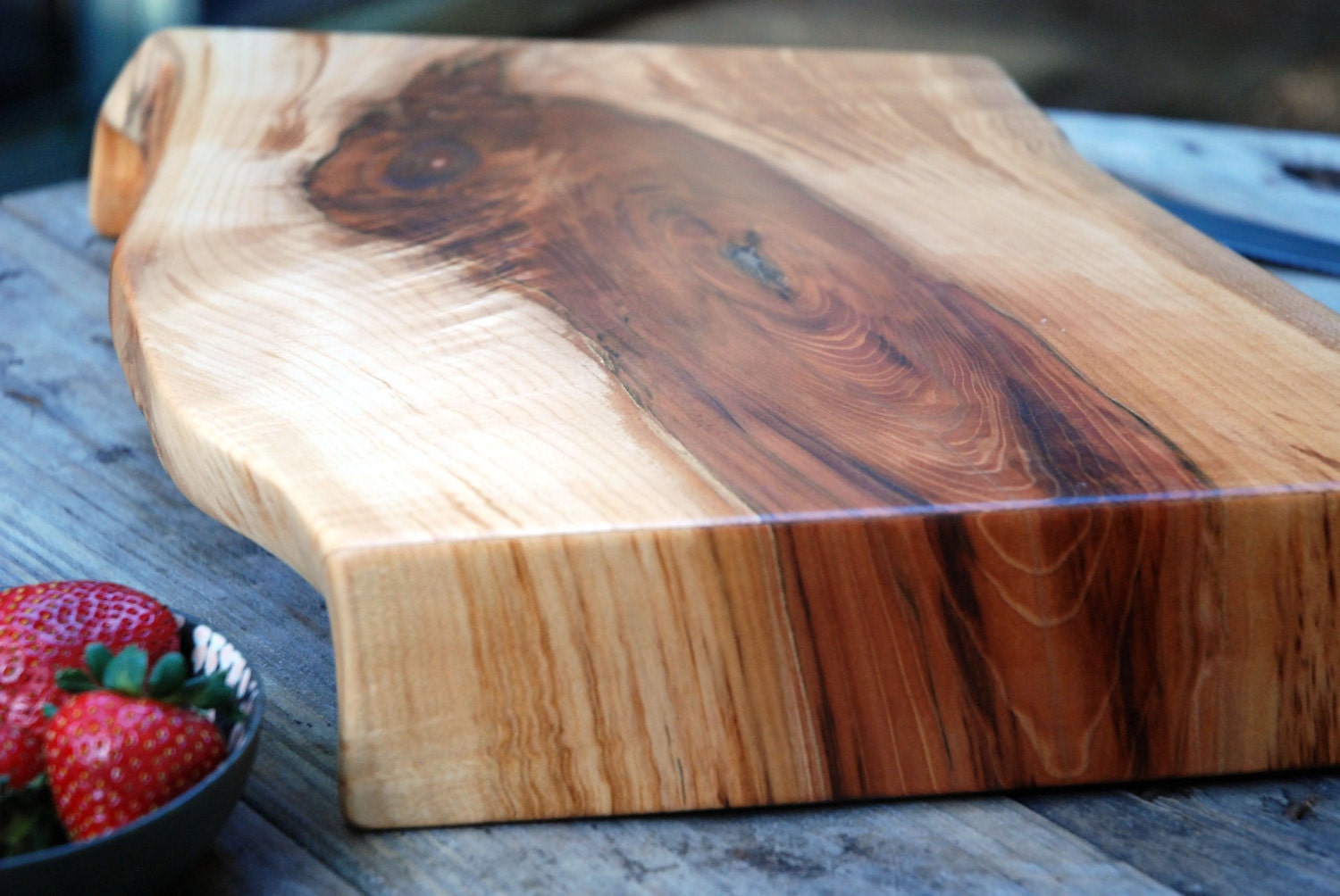 Extra Large Waterfall Cutting Board No.091 Maple