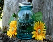 Antique Blue Mason Jar Flower Vase With Frog Lid