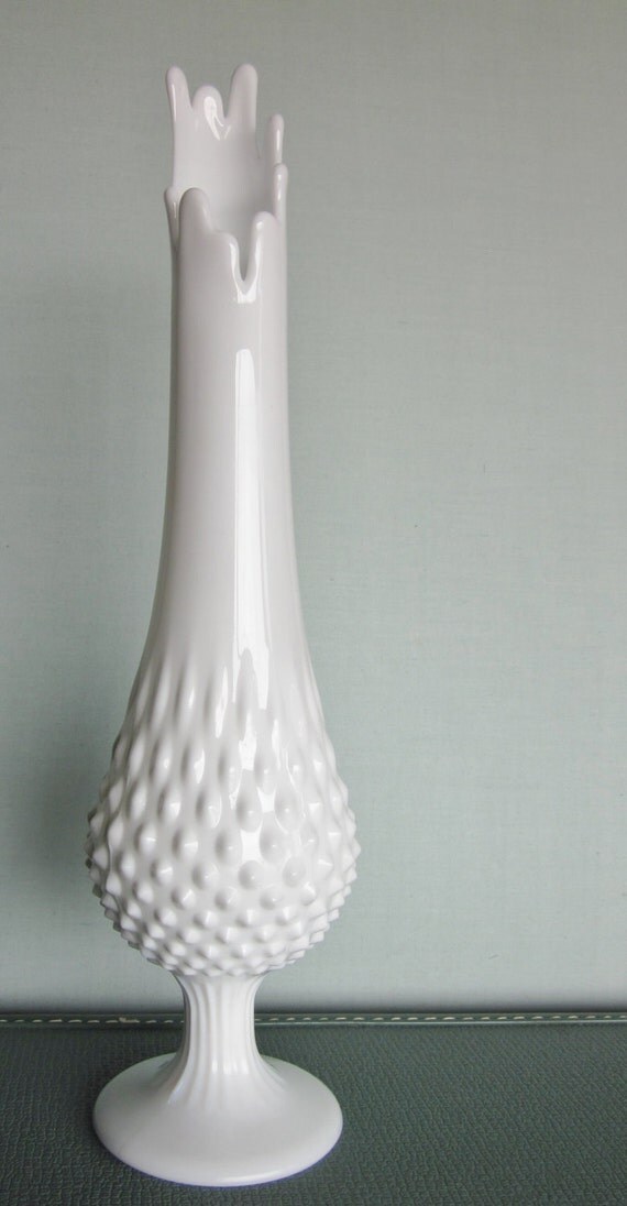 Vintage Fenton Swung Vase Hobnail Milk Glass With Pedestal