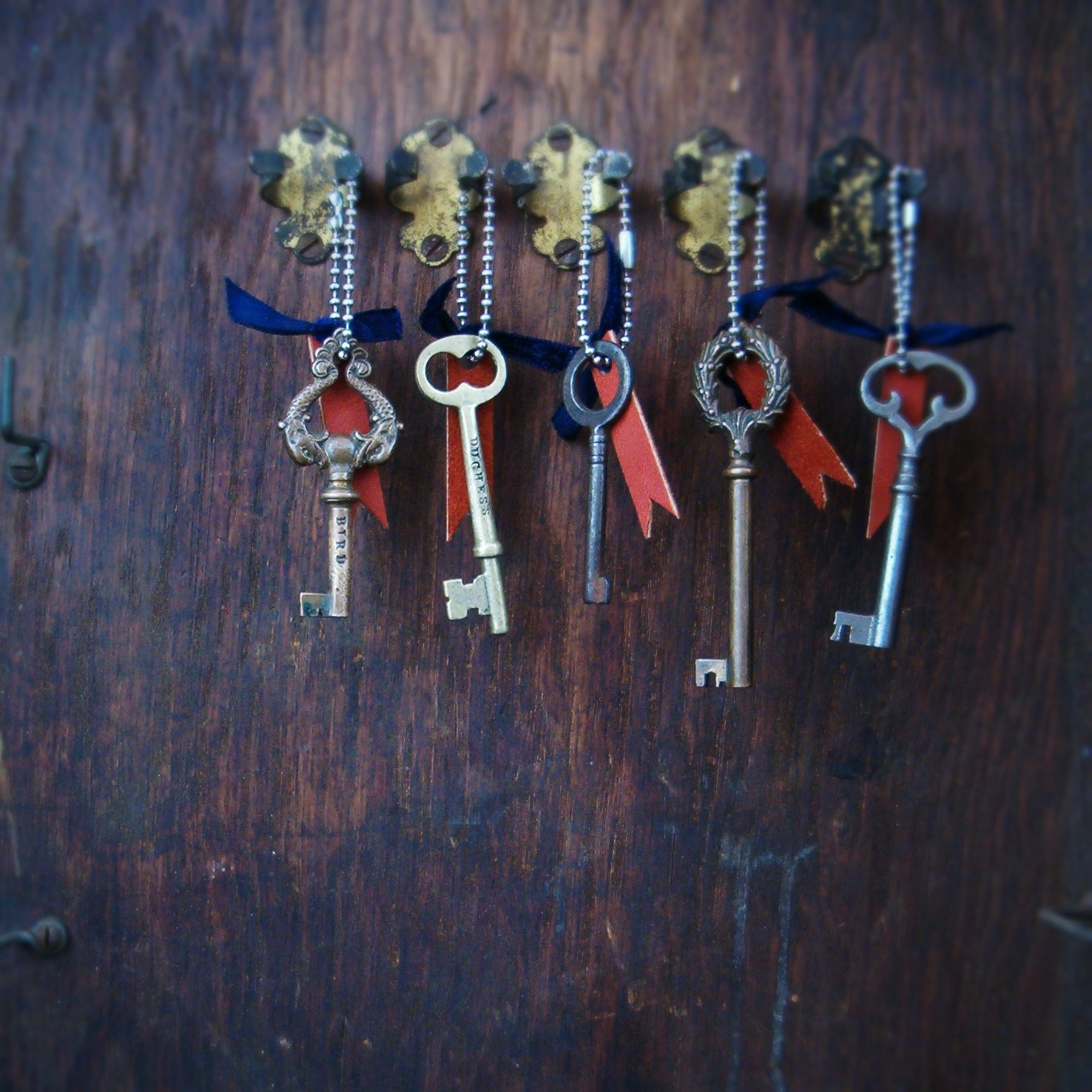 personalized circa 1900 brass skeleton key keychain