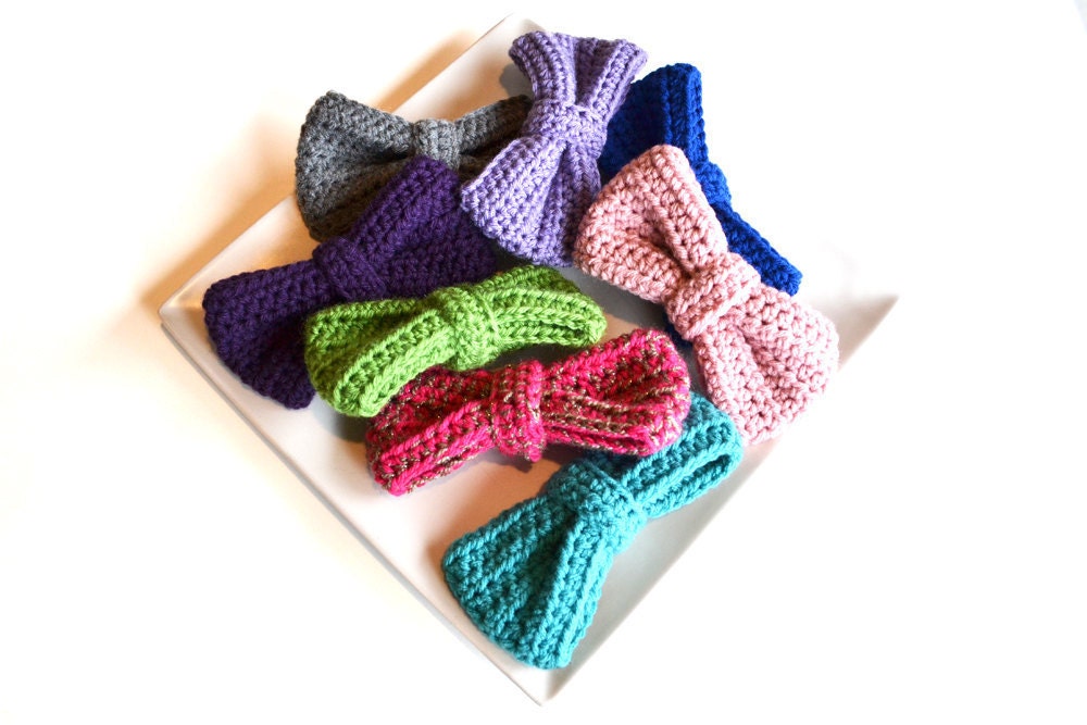 Crocheted Bow Tie Necklace or Brooch