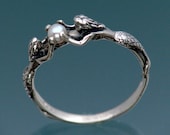 Two Mermaids Ring with Pearl