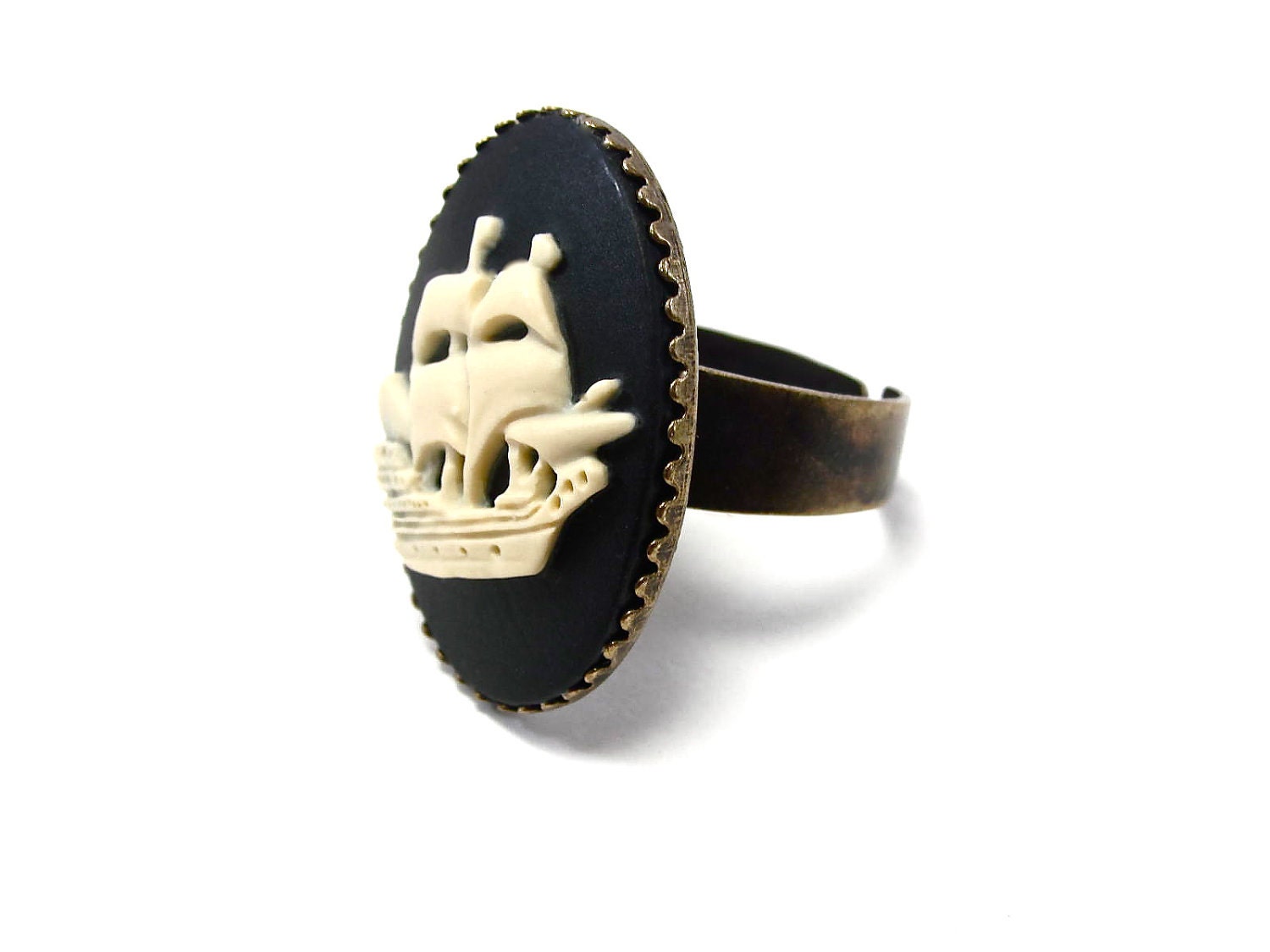 Pirate Ship Ring