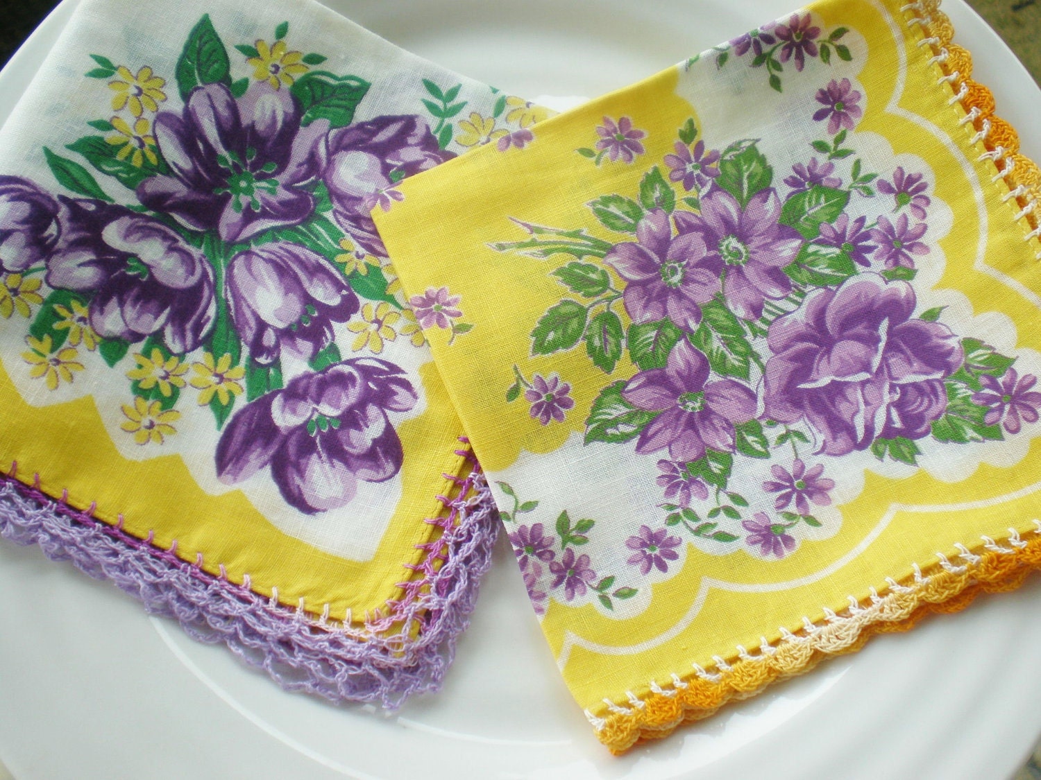 Vintage Flower Hankies Crochet  Purple Yellow (2)