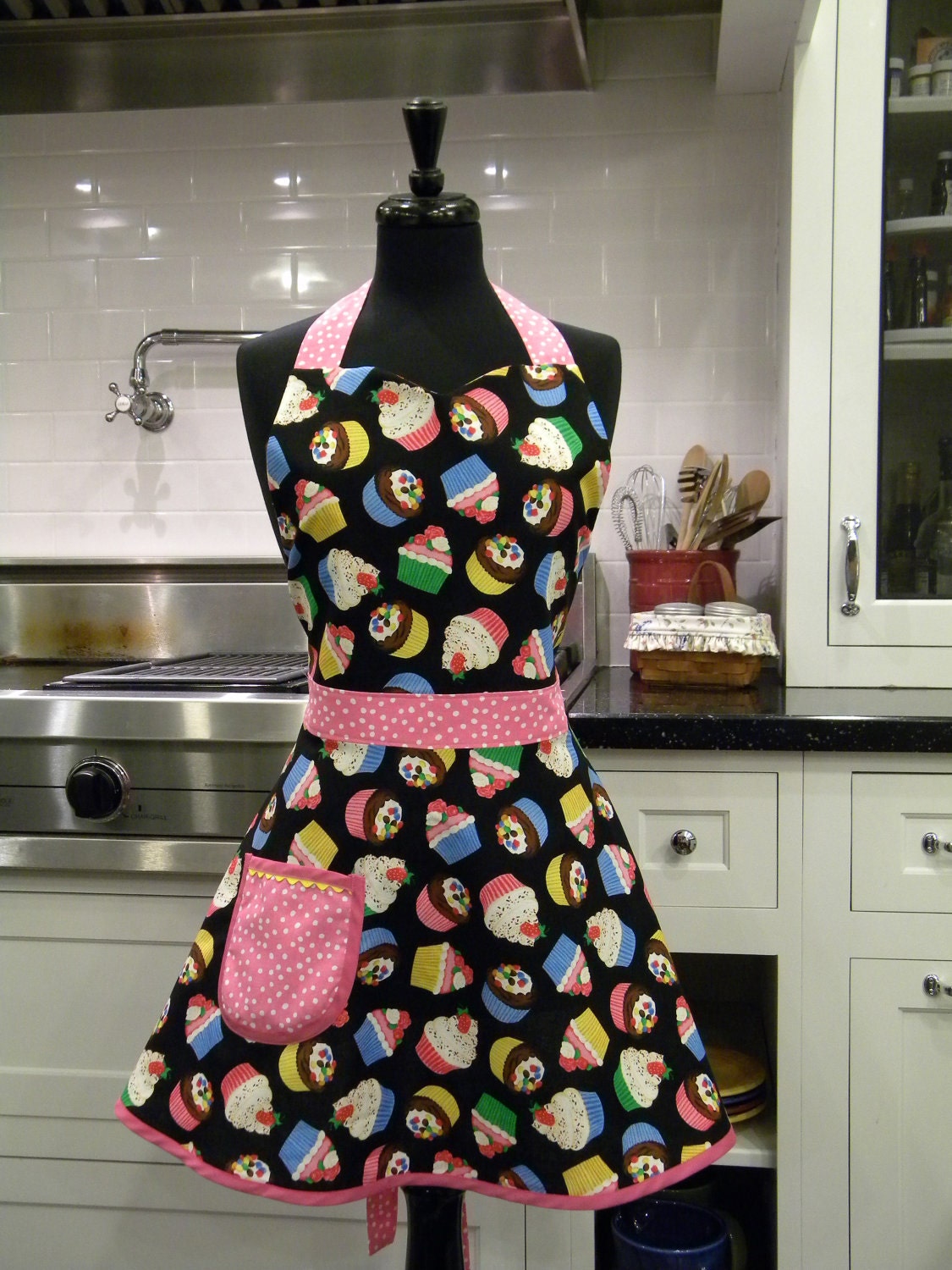 Tossed Cupcakes Full Sweetheart Apron