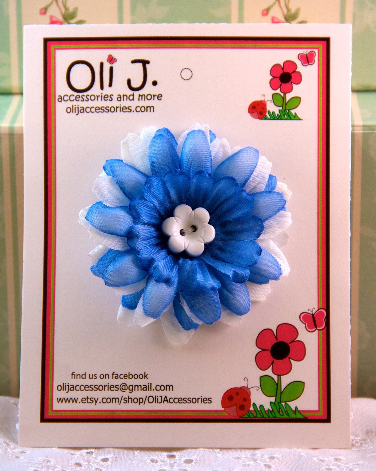 Small Flower Clip - Blue & White
