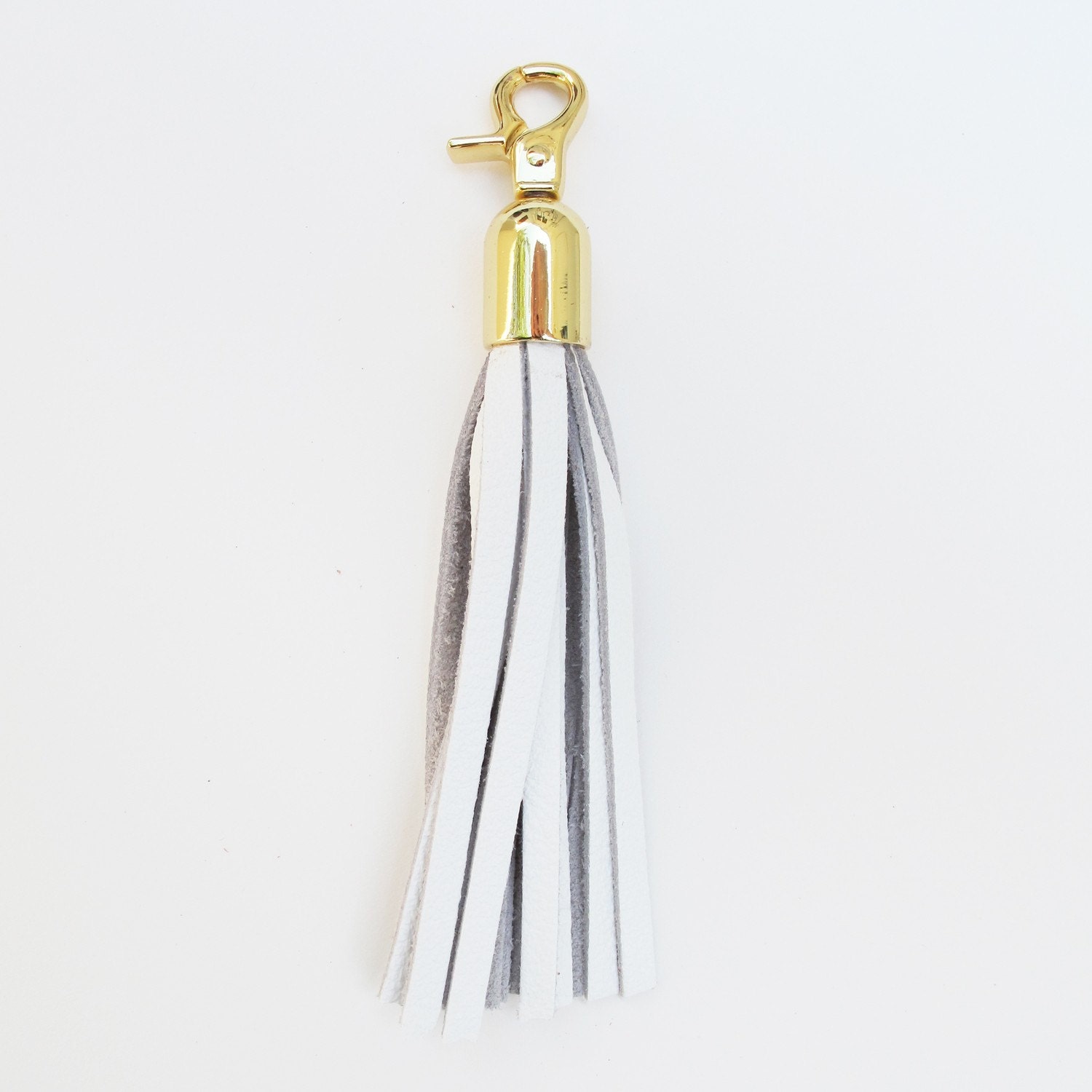 d.trnds tassel - white