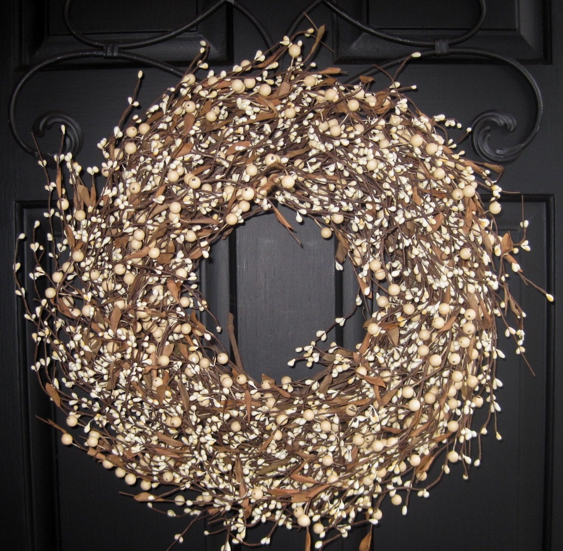 Door Wreath - Berry Wreath - Year Round Wreath - White Cream Wreath