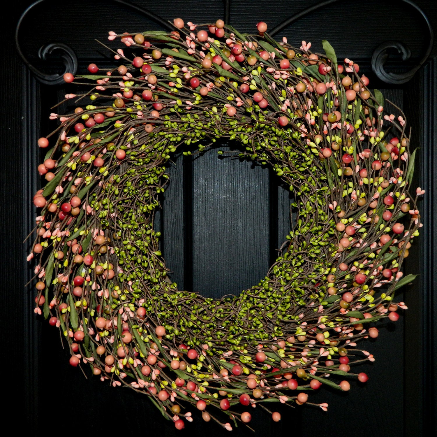 Spring Wreath - Outdoor Wreath - Valentine Wreath - Pink Wreath