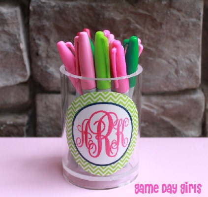 Monogrammed Pen/Cup - Chevron