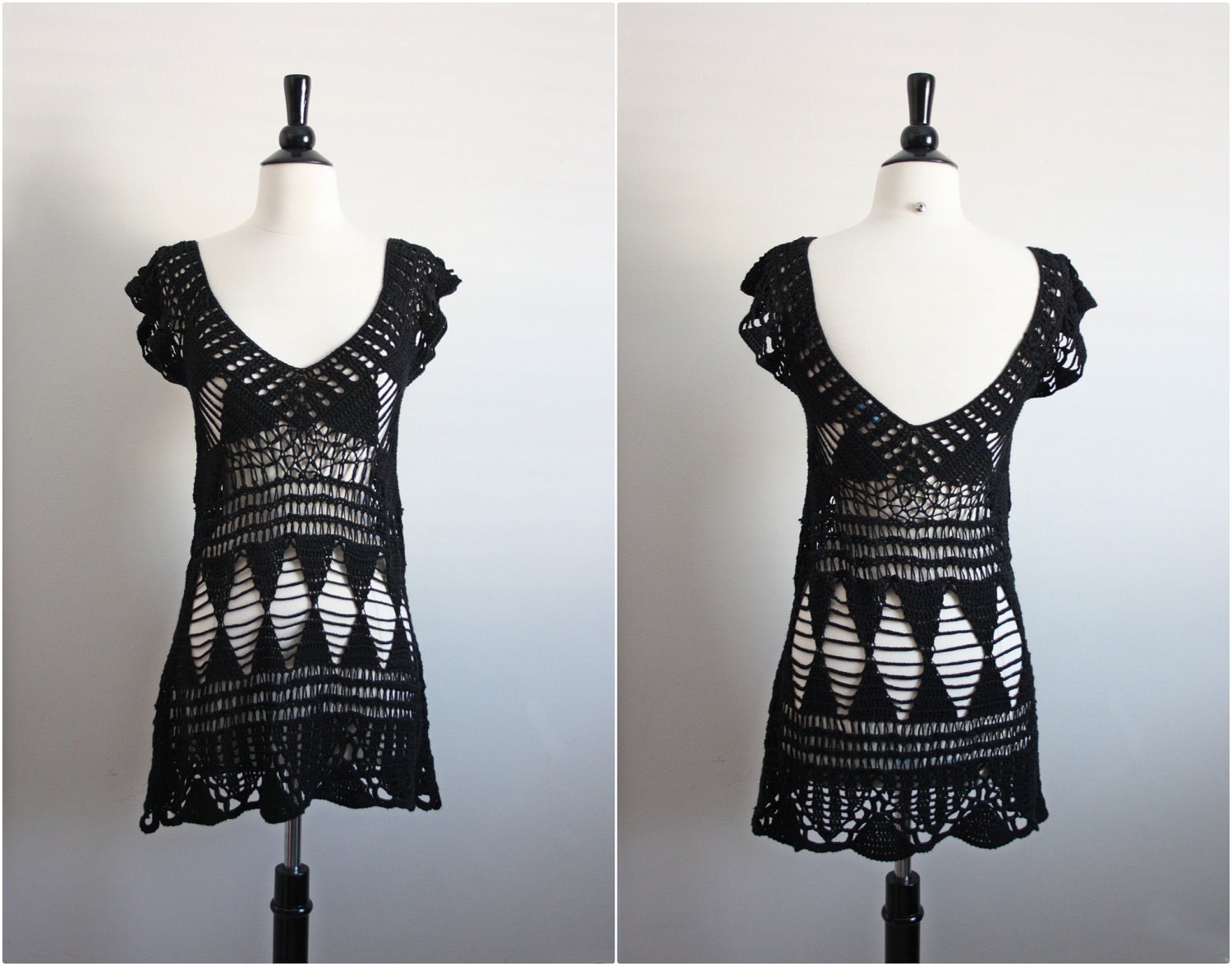Vtg 80s Black Crochet mini dress. Size Small