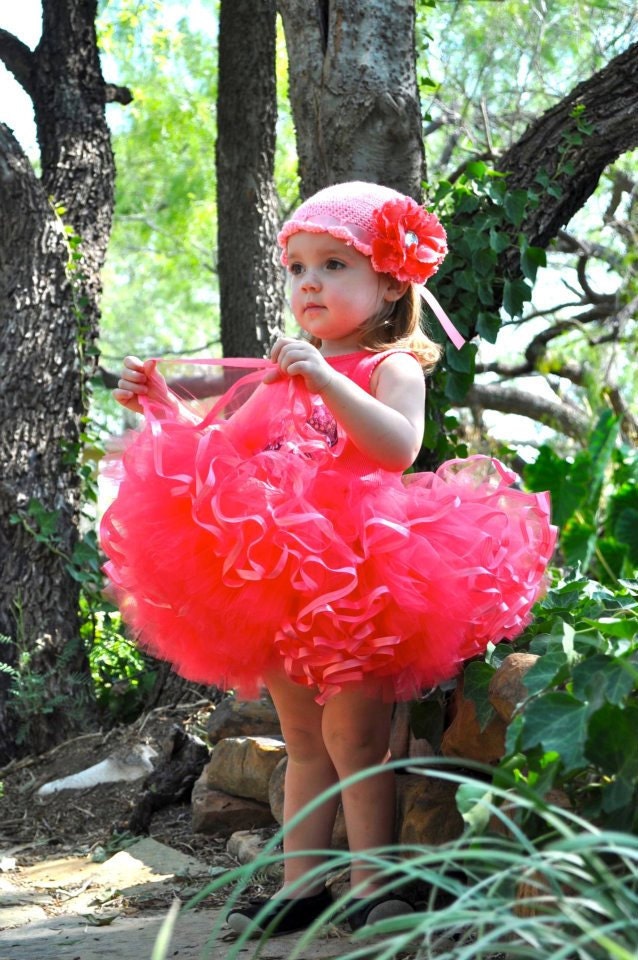 How to Sew a Tutu - "Isabella" Tutu with Satin Ribbon Trim Tutorial / Sewing Pattern, PDF
