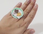Kawaii Miniature Food RIngs - Chocolate Cake in Cat Shape