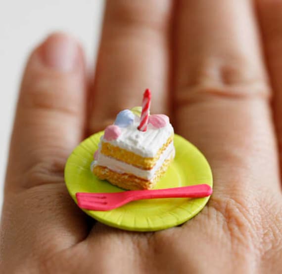 Kawaii Cute Japanese Miniature Food Ring - Birthday Cake