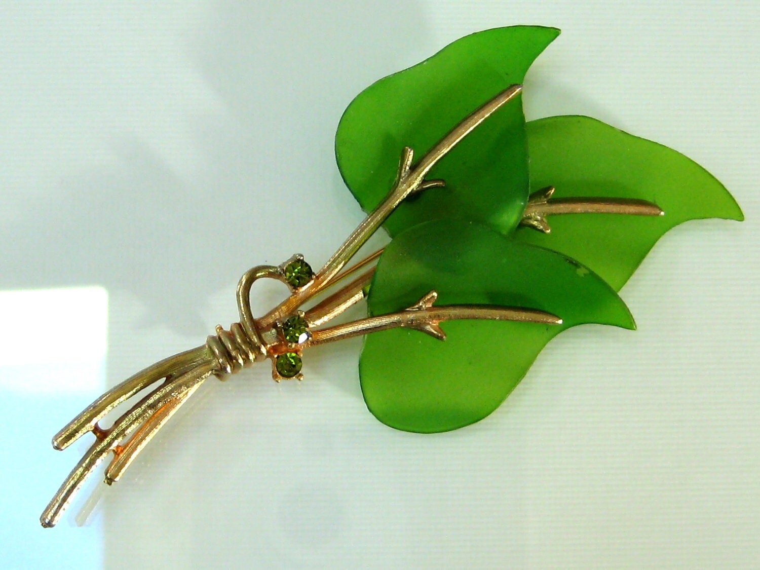 Vintage Green Celluloid rhinestone Anthurium pin brooch
