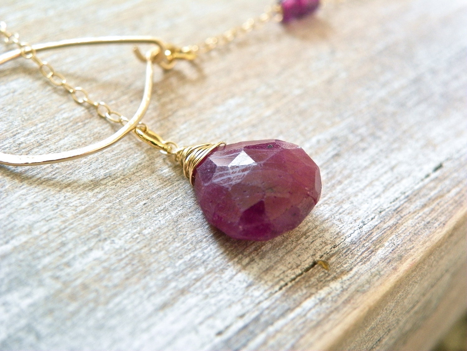 SALE. Ruby Necklace with 14k Gold. Lariat Necklace for Summer and Spring. Free Shipping.