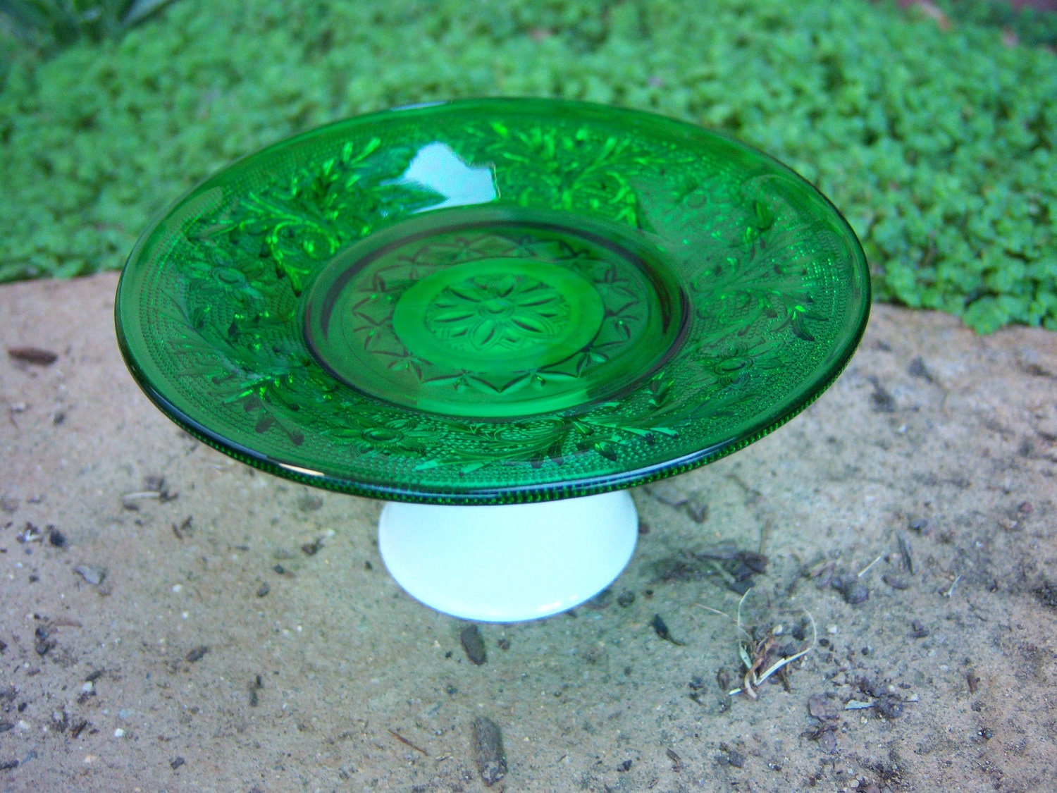 Small Green Cupcake Stand