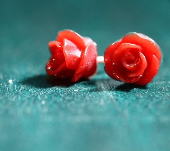 Red Rose Earrings . Cute . Adorable . Small earrings . Bright red . Valentine