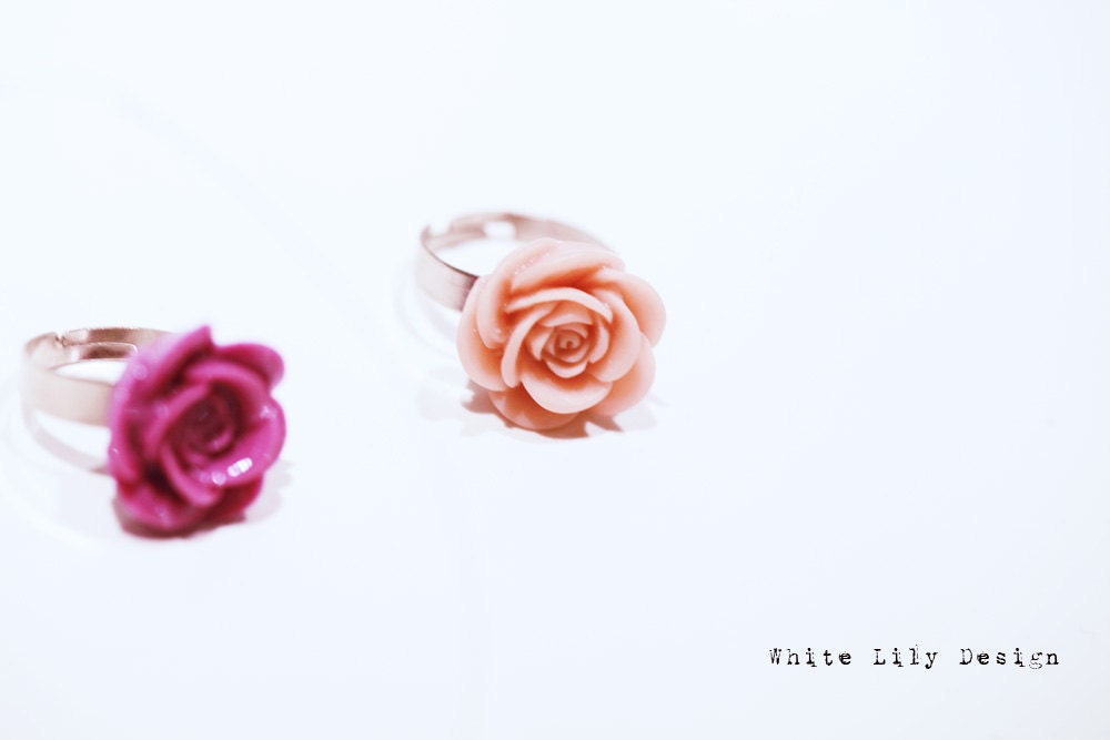 Rose Flower Ring . Adjustable . Lilac or Old rose . Romantic . Statement ring