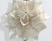 HOLIDAY Ornament Decoration 3D KUSUDAMA Modular Origami Home Décor Handmade in Shimmery Metallic White Hung on Ornament Stand OOAK