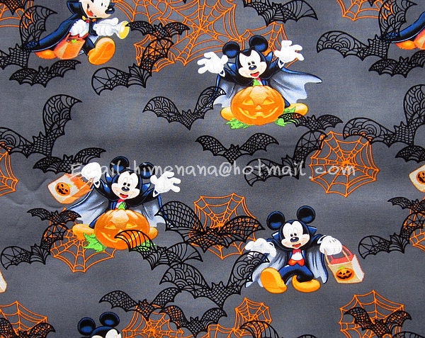 mi024 - 1 Yard SDLP Cotton Fabric - Mickey Mouse and Halloween Pumpkin (W140)