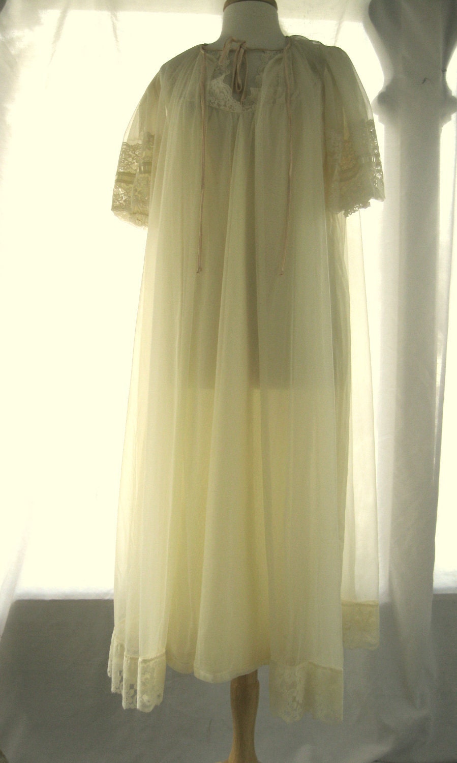 Vintage Sheer Beige Peignoir Set 1960s